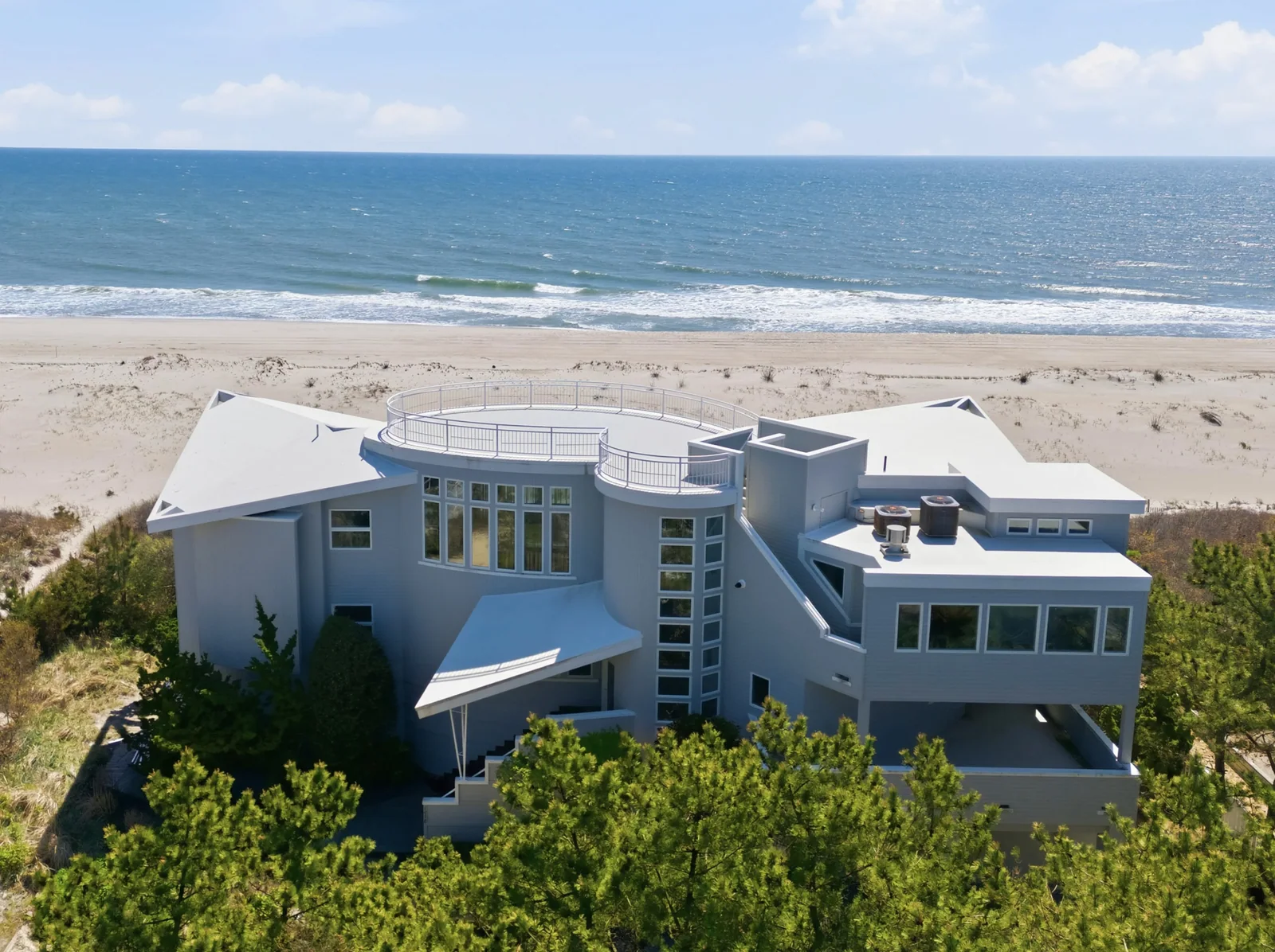 101 E Long Beach Boulevard